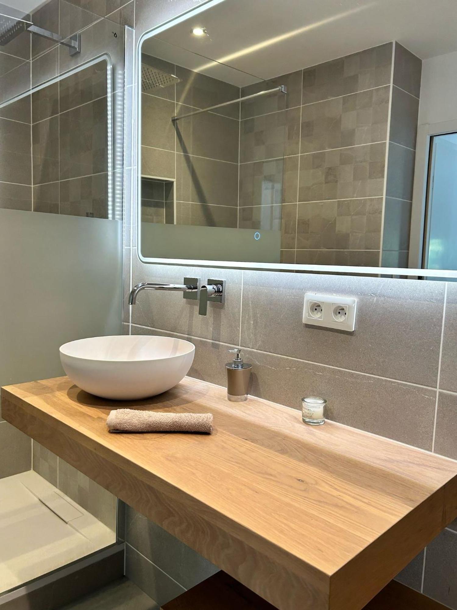 Appartement Moderne สตราสบูร์ก ภายนอก รูปภาพ